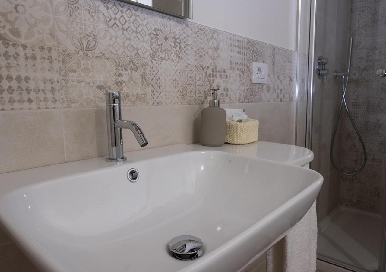Il Cortile Segreto Bed and Breakfast San Severino Marche Exteriör bild