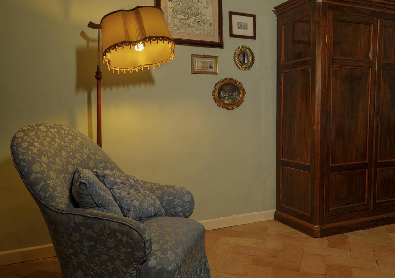 Il Cortile Segreto Bed and Breakfast San Severino Marche Exteriör bild